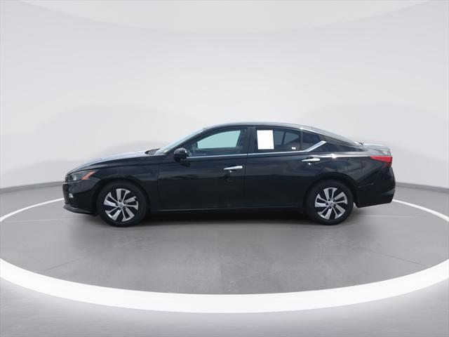 used 2022 Nissan Altima car, priced at $18,875
