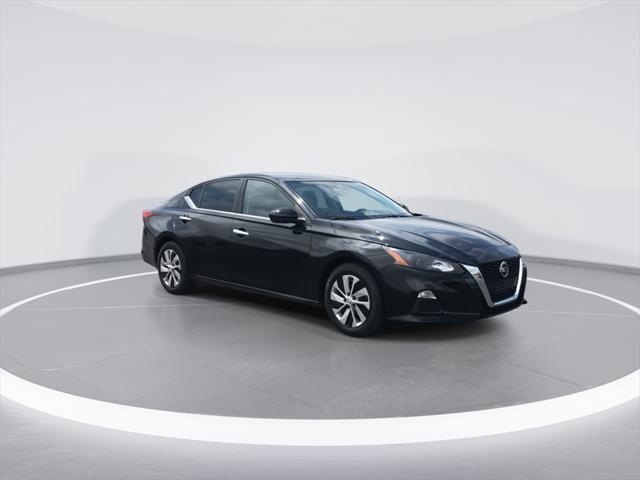 used 2022 Nissan Altima car, priced at $18,875