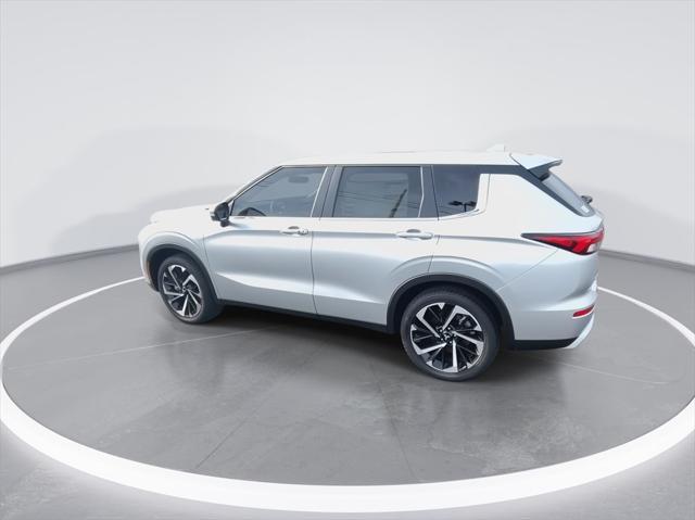 new 2024 Mitsubishi Outlander car, priced at $30,000