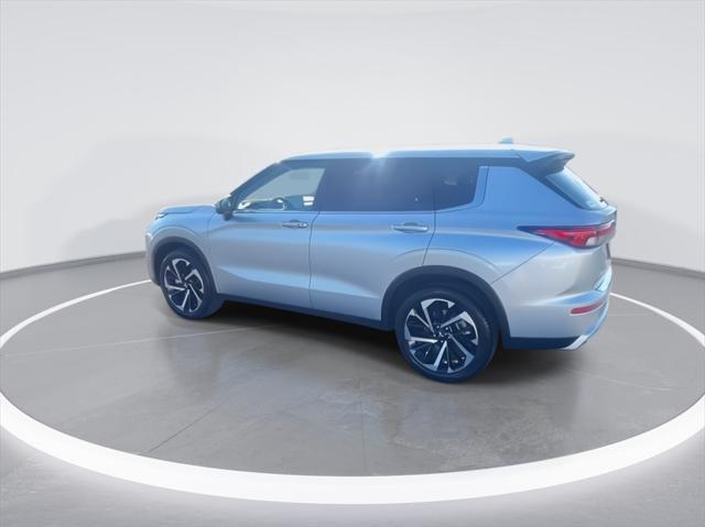 new 2024 Mitsubishi Outlander car, priced at $28,567