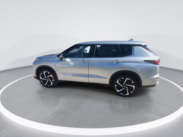 new 2024 Mitsubishi Outlander car, priced at $30,967