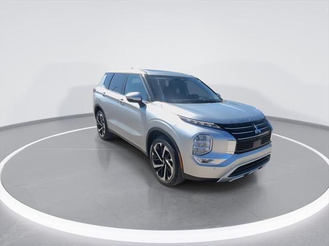 new 2024 Mitsubishi Outlander car, priced at $30,967