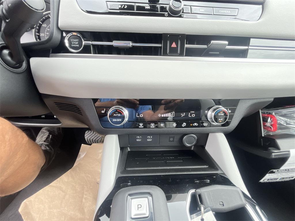 new 2025 Mitsubishi Outlander car, priced at $32,967