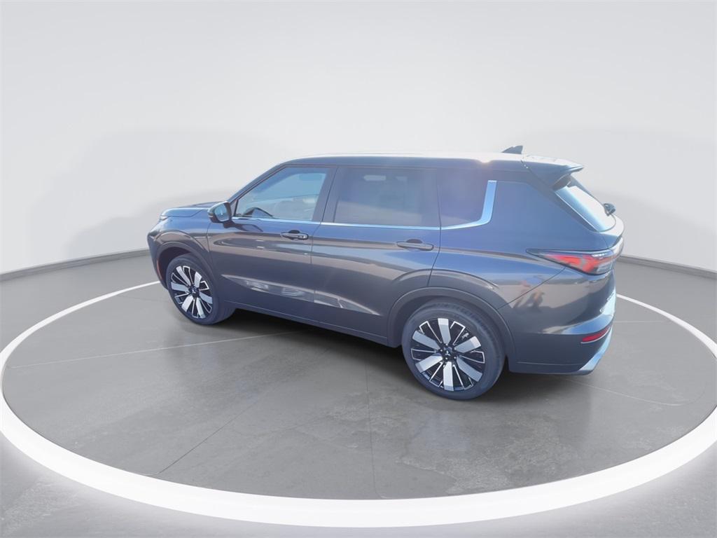 new 2025 Mitsubishi Outlander car, priced at $34,500