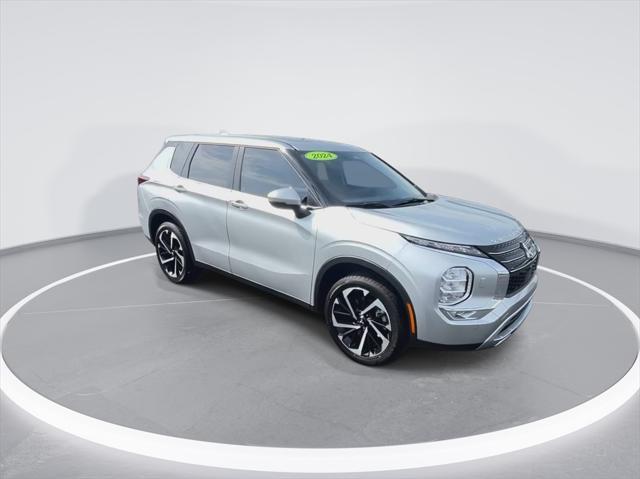 new 2024 Mitsubishi Outlander car, priced at $33,000