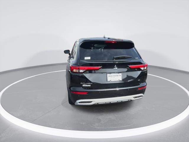 new 2024 Mitsubishi Outlander car, priced at $33,000