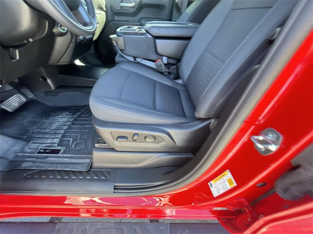 used 2023 GMC Sierra 1500 car, priced at $37,287