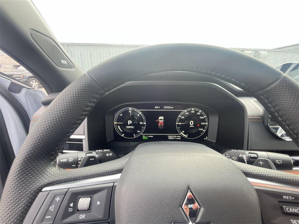 new 2025 Mitsubishi Outlander PHEV car, priced at $47,000