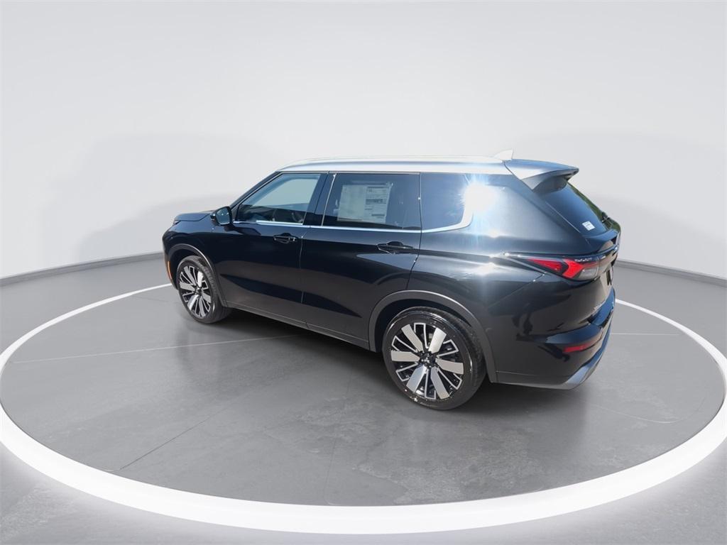 new 2025 Mitsubishi Outlander car, priced at $41,967