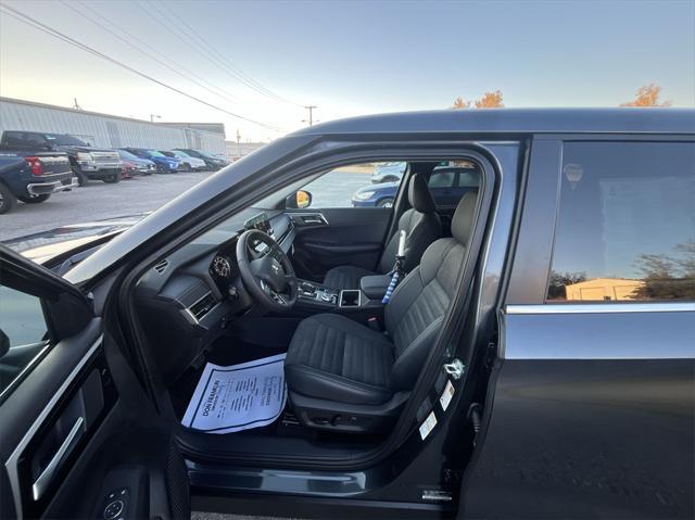 new 2024 Mitsubishi Outlander car, priced at $31,367