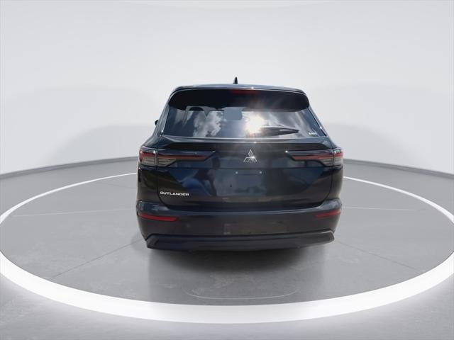 new 2025 Mitsubishi Outlander car, priced at $32,630