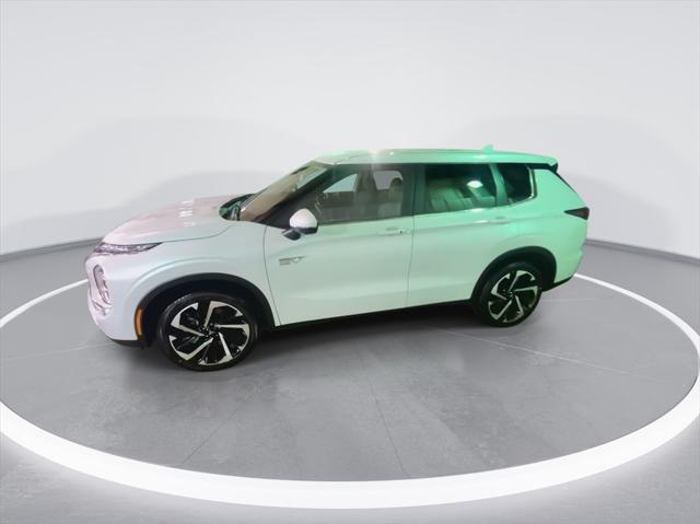 new 2025 Mitsubishi Outlander PHEV car, priced at $46,165