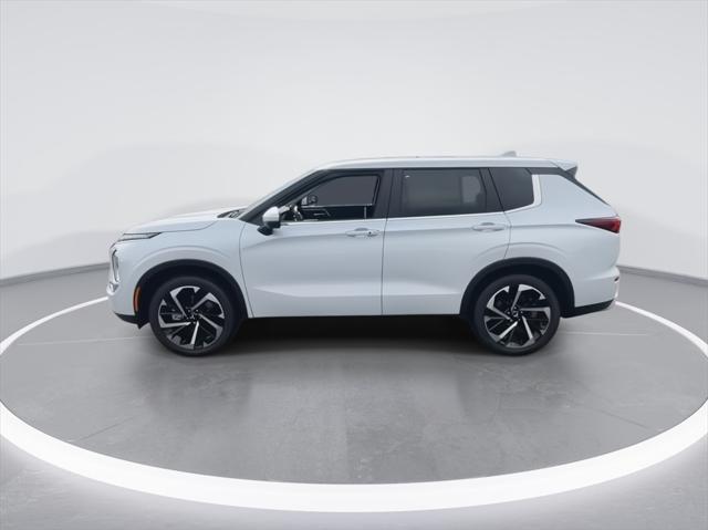 new 2024 Mitsubishi Outlander car, priced at $32,000