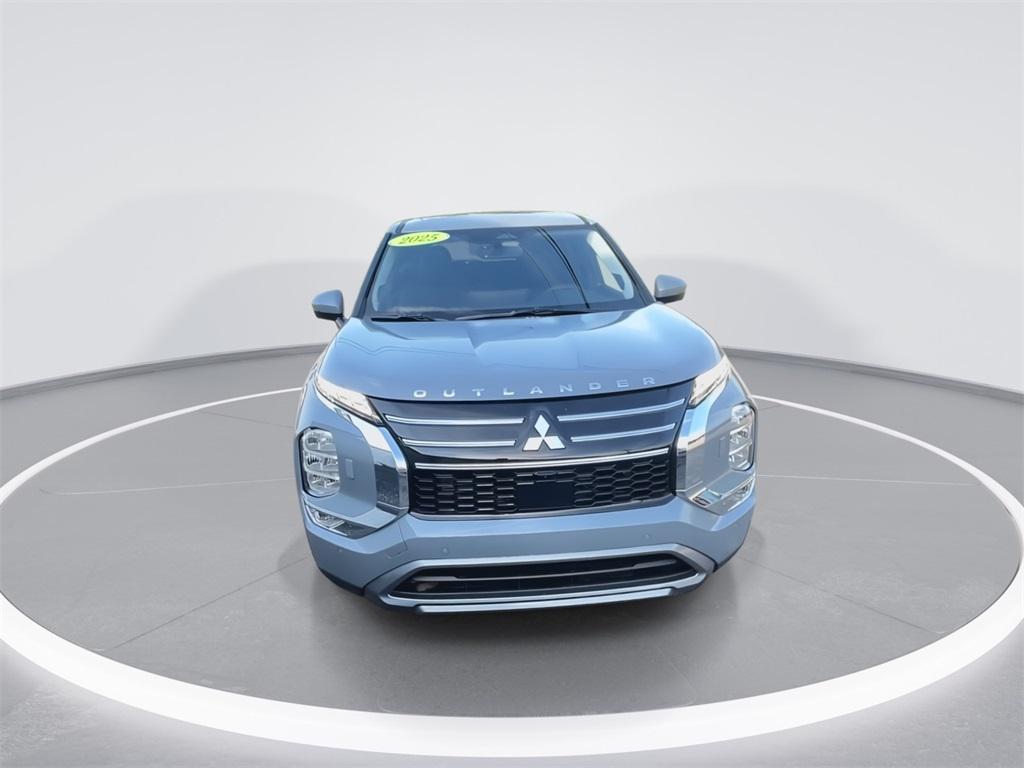 new 2025 Mitsubishi Outlander car, priced at $34,967