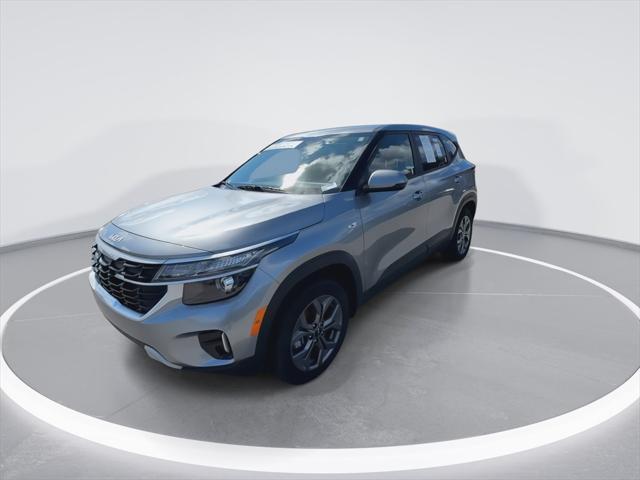used 2024 Kia Seltos car, priced at $23,800