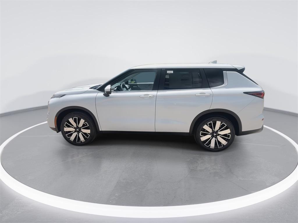 new 2025 Mitsubishi Outlander car, priced at $32,867