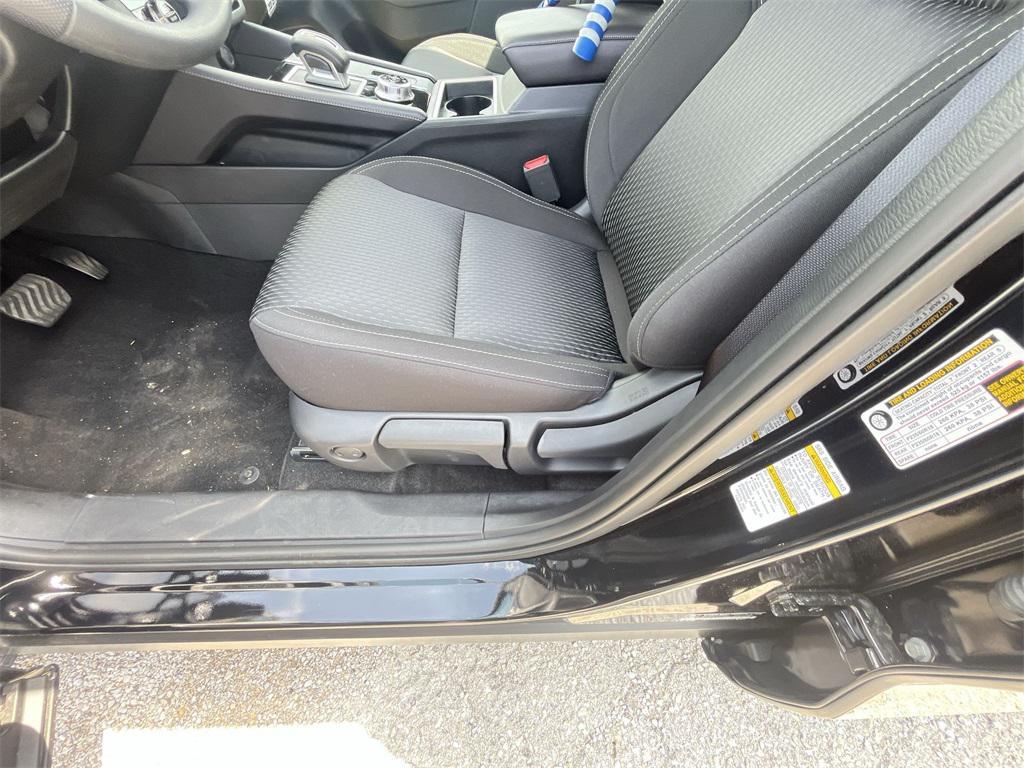 new 2025 Mitsubishi Outlander PHEV car, priced at $36,800