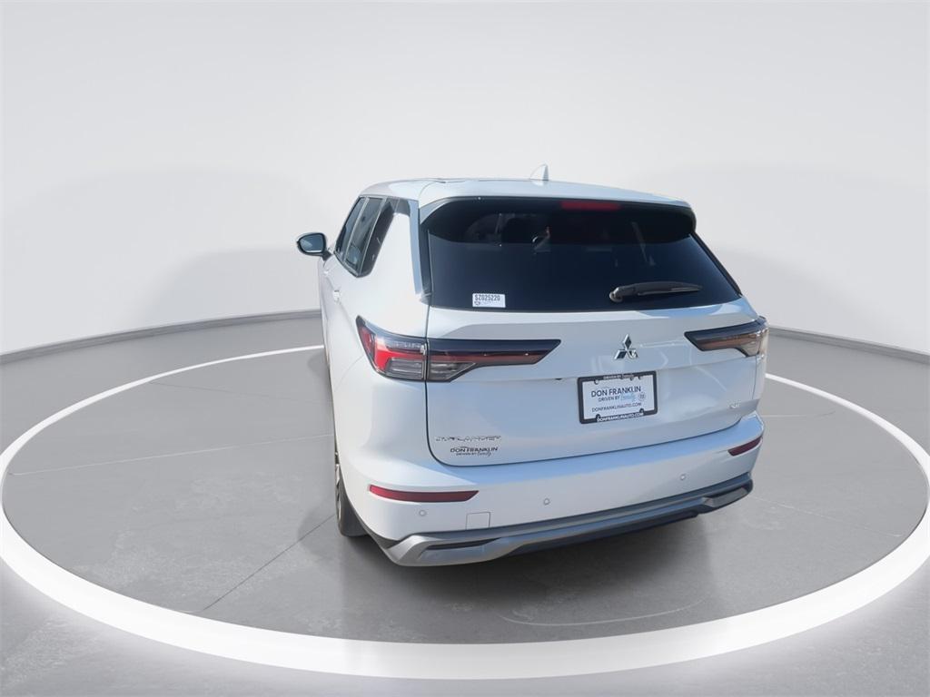 new 2025 Mitsubishi Outlander car, priced at $34,967