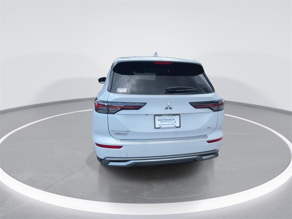 new 2025 Mitsubishi Outlander car, priced at $32,500