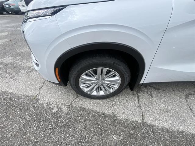 new 2024 Mitsubishi Outlander car, priced at $30,717