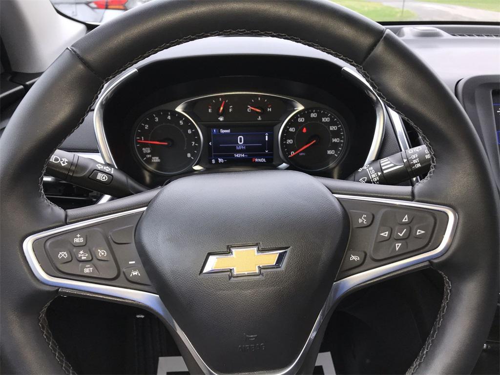 used 2023 Chevrolet Equinox car, priced at $22,549