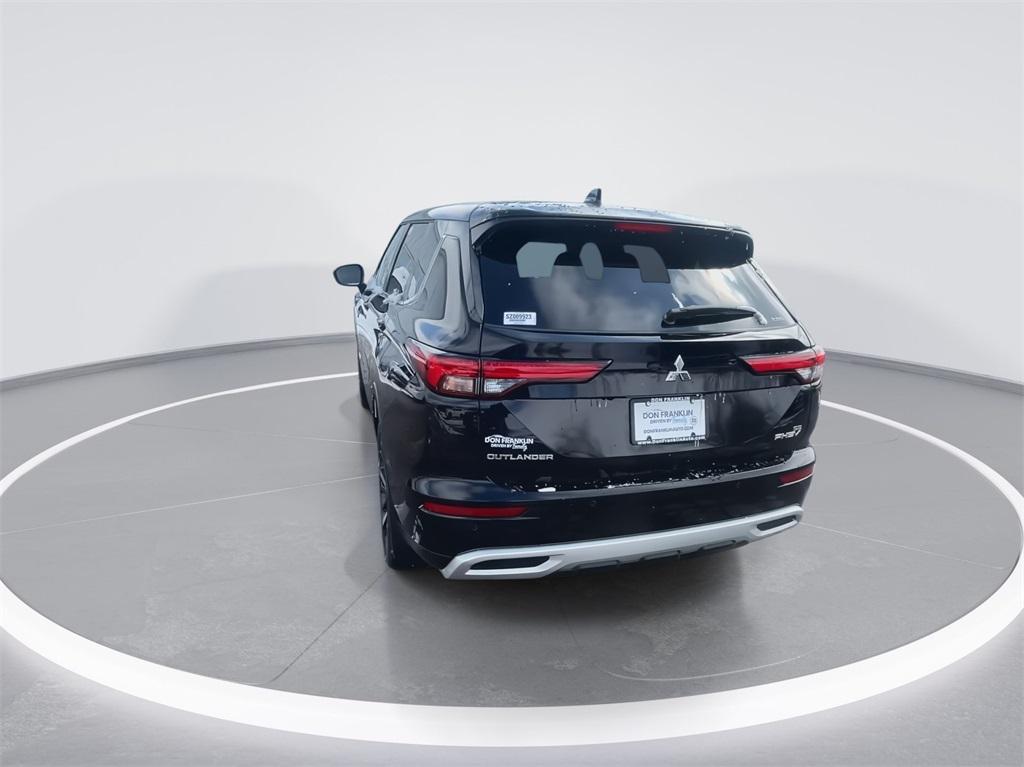 new 2025 Mitsubishi Outlander PHEV car, priced at $40,500