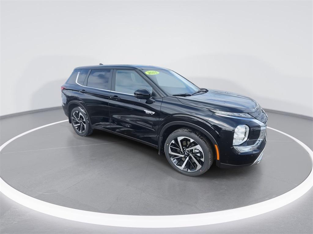new 2025 Mitsubishi Outlander PHEV car, priced at $40,500