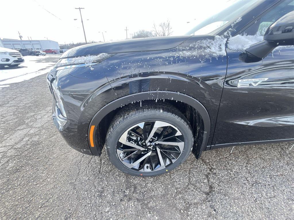 new 2025 Mitsubishi Outlander PHEV car, priced at $40,500