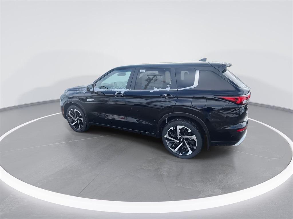 new 2025 Mitsubishi Outlander PHEV car, priced at $40,500