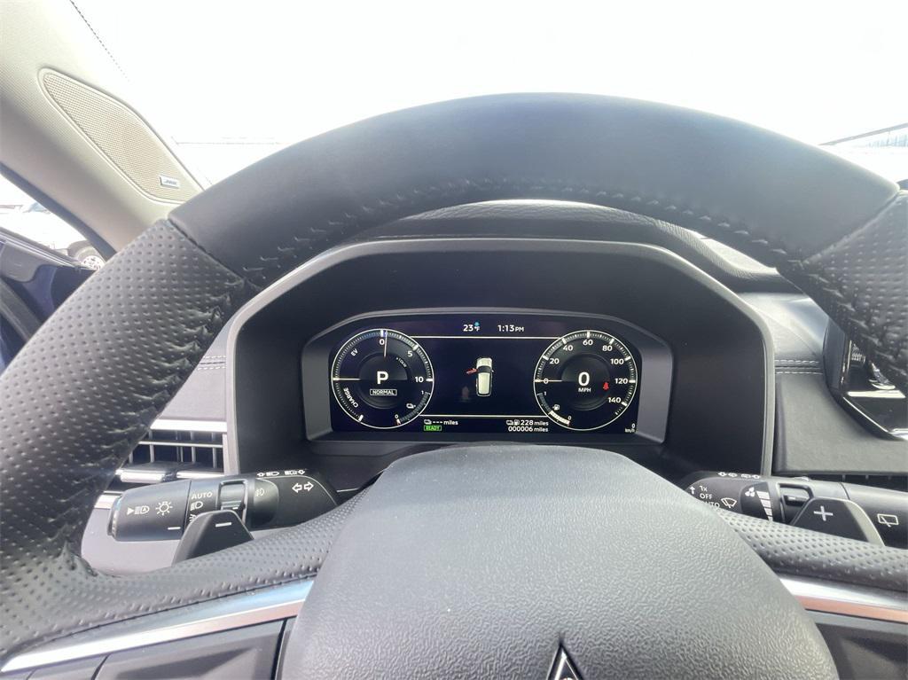 new 2025 Mitsubishi Outlander PHEV car, priced at $40,500