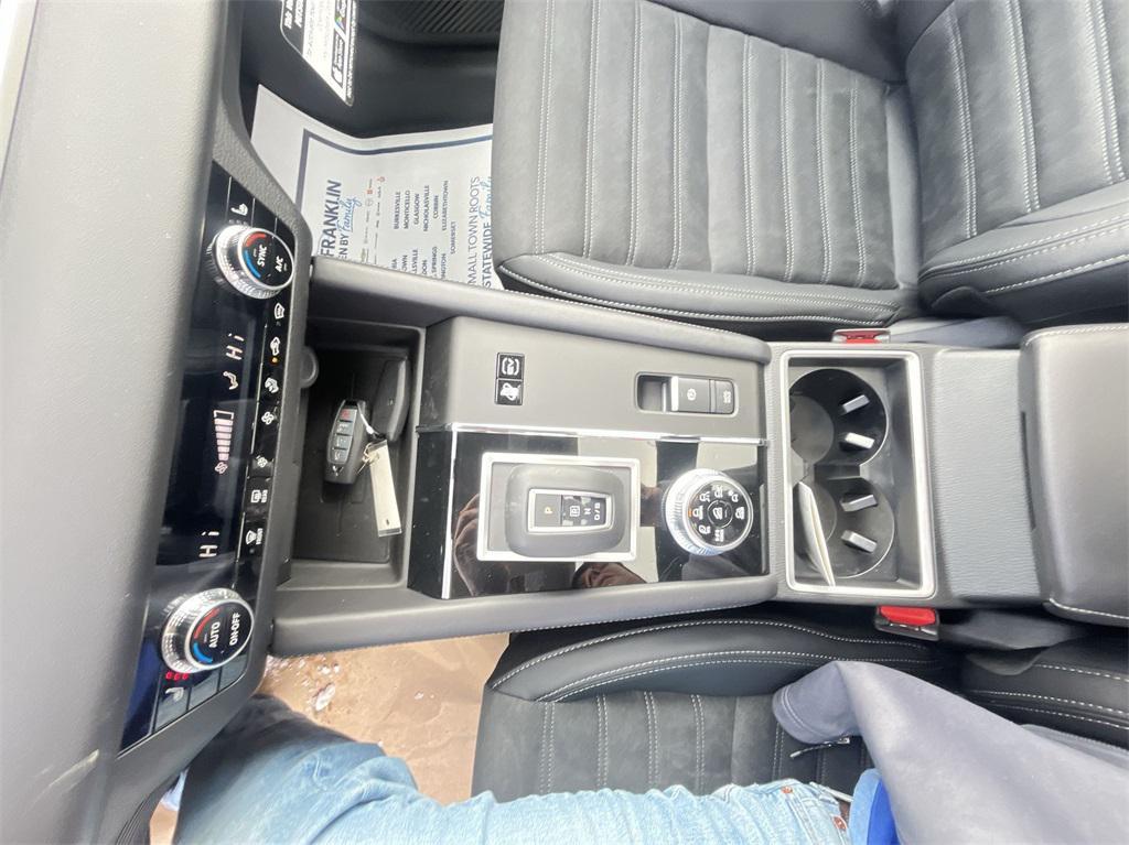 new 2025 Mitsubishi Outlander PHEV car, priced at $40,500