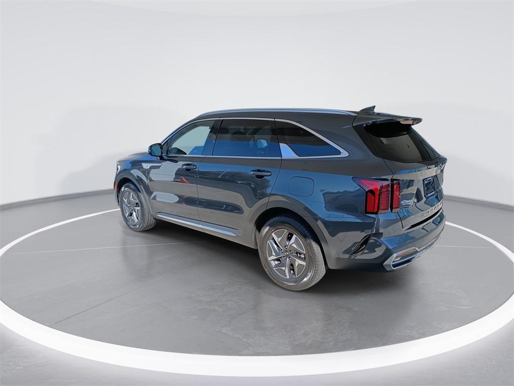 used 2021 Kia Sorento Hybrid car, priced at $25,777