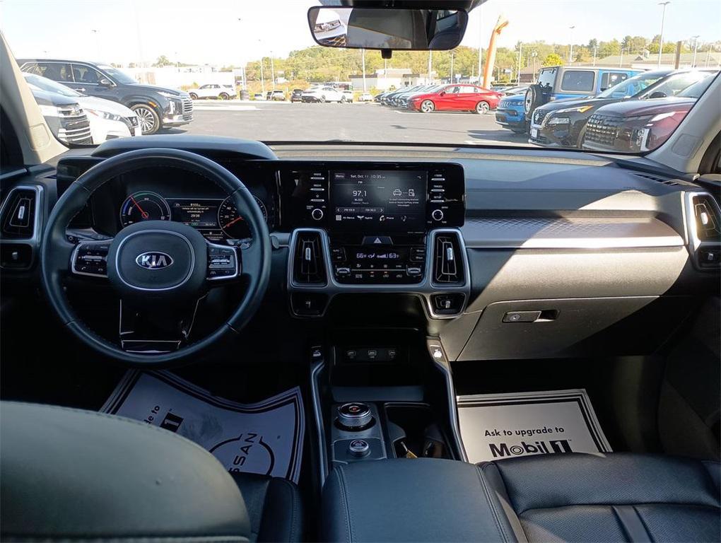 used 2021 Kia Sorento Hybrid car, priced at $25,777