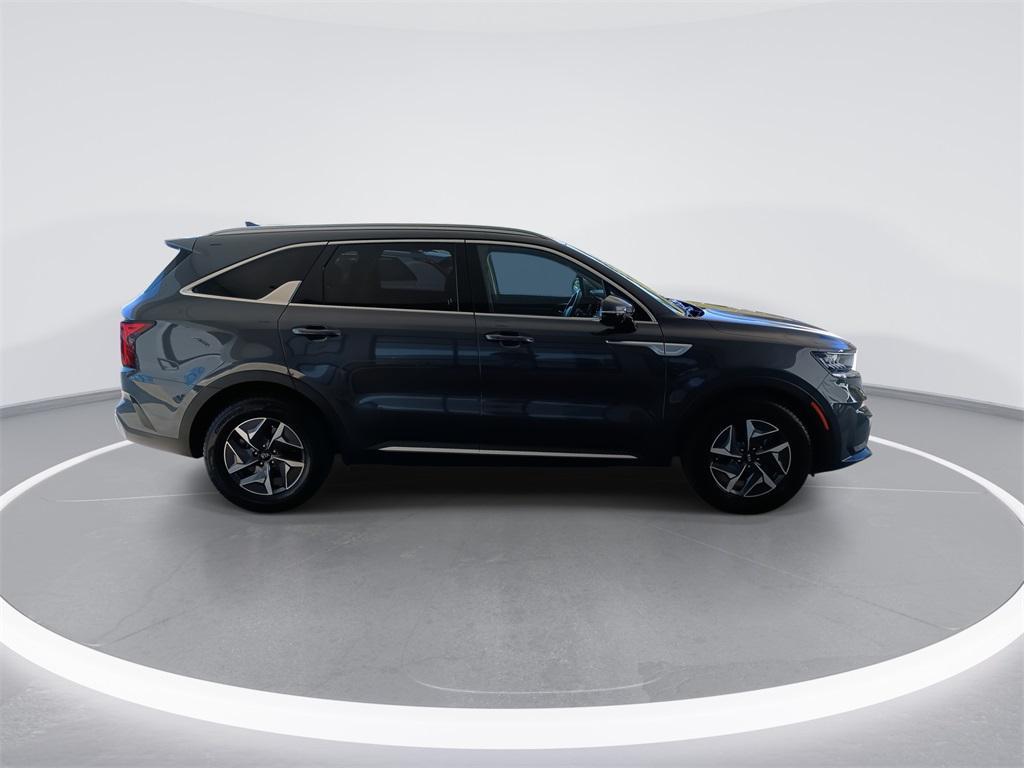 used 2021 Kia Sorento Hybrid car, priced at $25,777