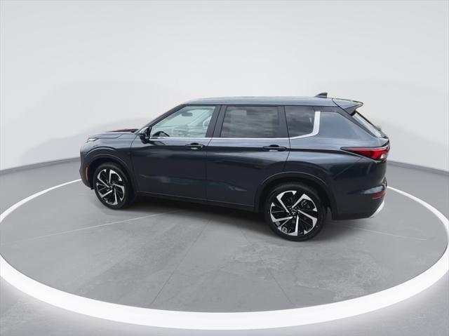 new 2024 Mitsubishi Outlander car, priced at $30,000