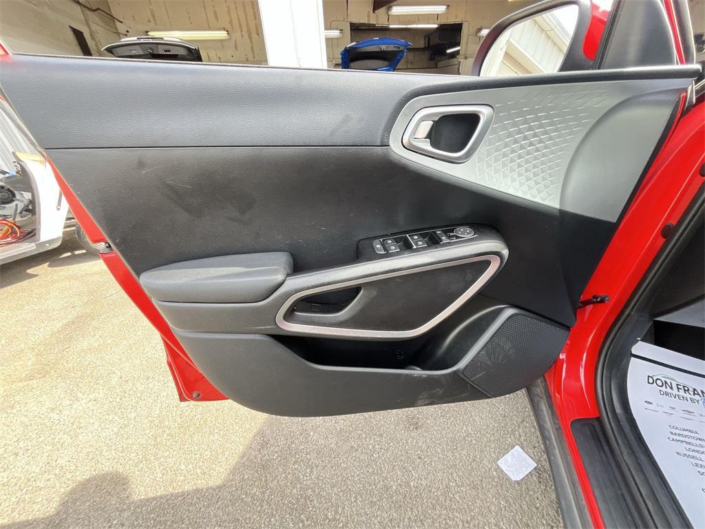 used 2024 Kia Soul car, priced at $18,326
