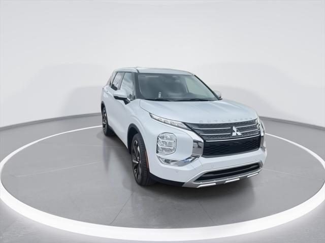 new 2024 Mitsubishi Outlander car, priced at $32,767