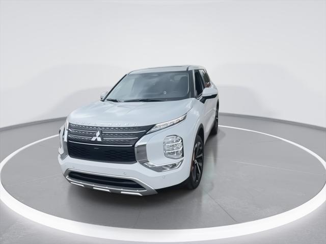 new 2024 Mitsubishi Outlander car, priced at $32,767