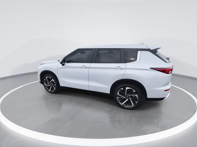 new 2024 Mitsubishi Outlander car, priced at $31,967