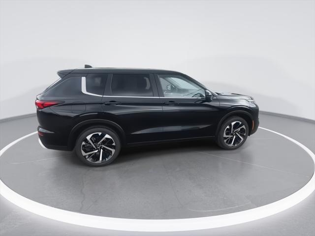 used 2024 Mitsubishi Outlander car, priced at $31,567