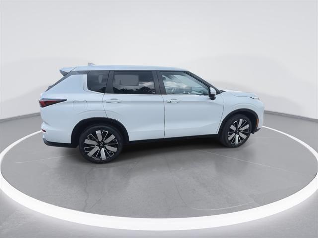new 2025 Mitsubishi Outlander car, priced at $35,467