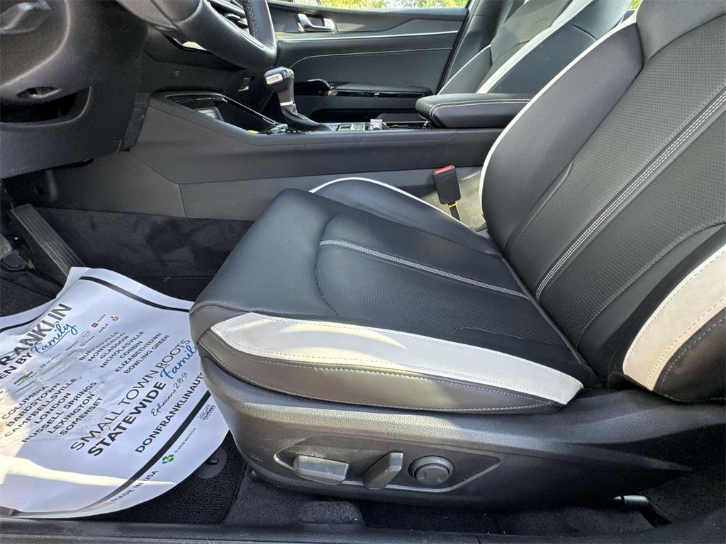 used 2025 Kia K5 car, priced at $29,244