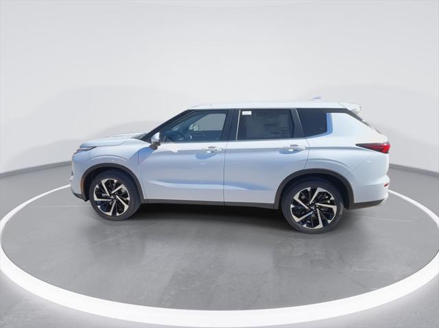 used 2024 Mitsubishi Outlander car, priced at $33,567