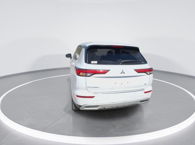 used 2024 Mitsubishi Outlander car, priced at $33,567