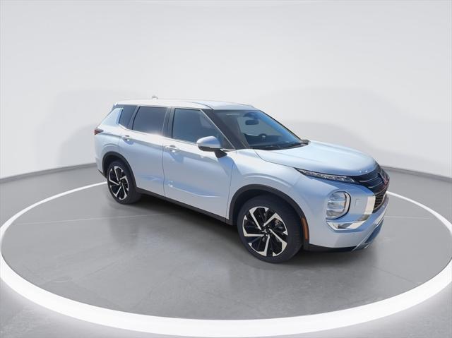 used 2024 Mitsubishi Outlander car, priced at $33,567