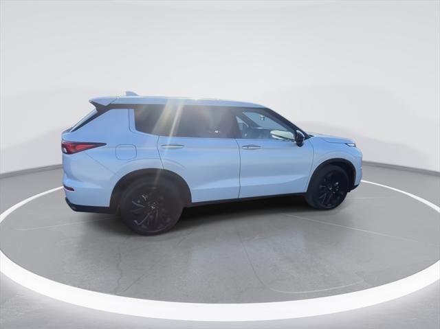 new 2024 Mitsubishi Outlander car, priced at $31,995