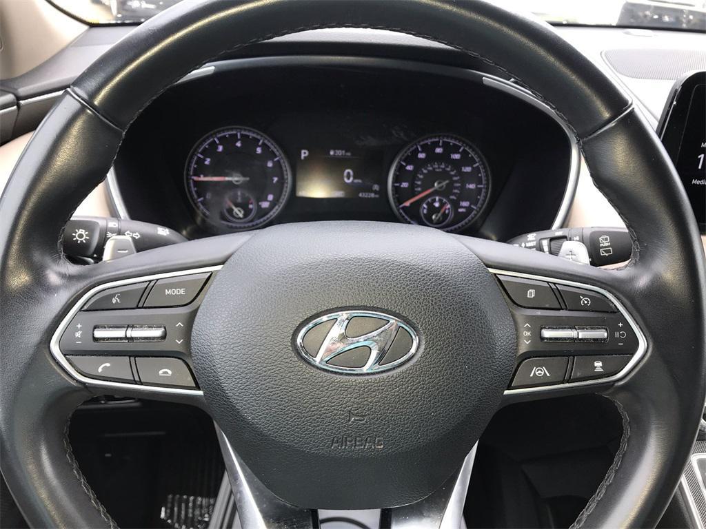 used 2023 Hyundai Santa Fe car, priced at $24,317