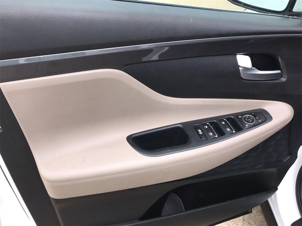 used 2023 Hyundai Santa Fe car, priced at $24,317