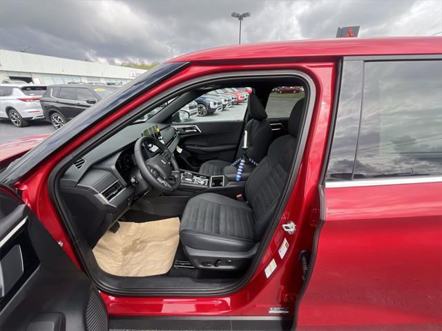 new 2024 Mitsubishi Outlander car, priced at $33,000