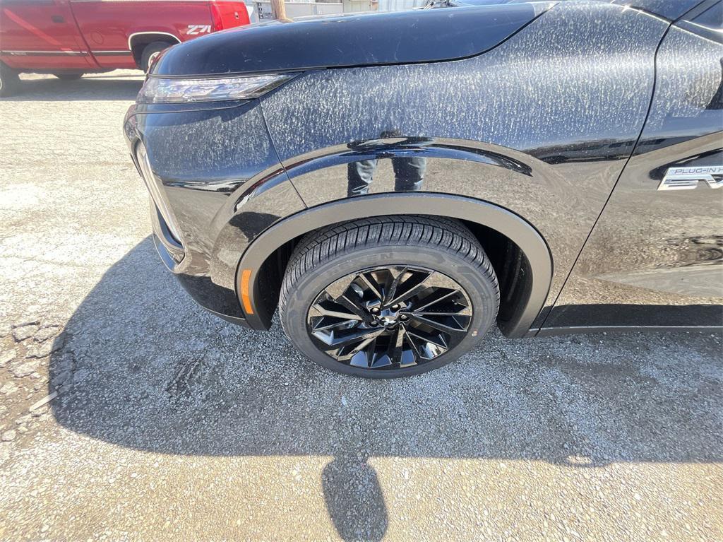 new 2025 Mitsubishi Outlander PHEV car, priced at $42,400